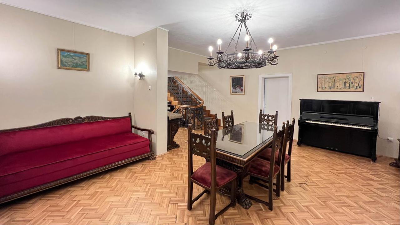 Kesletz House Hotel ซีบิว ภายนอก รูปภาพ